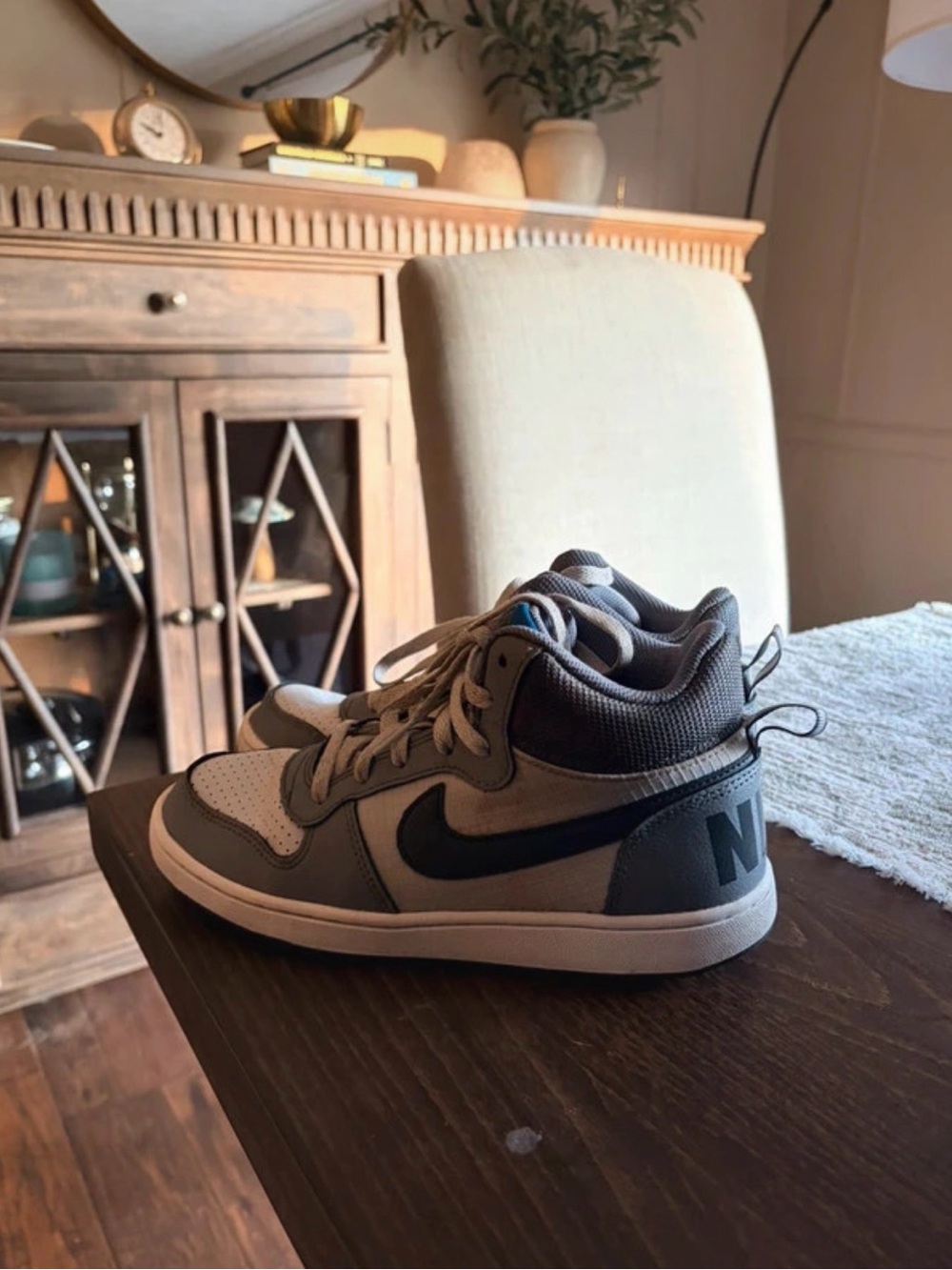Nike Mid-Top Sneakers in Gray, White and Black
